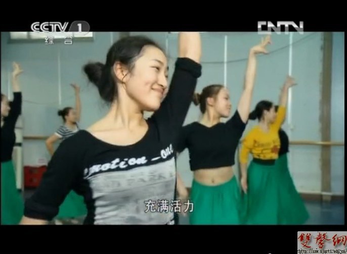 南京艺术学院参拍《科学发展铸辉煌》向党的十八大献礼