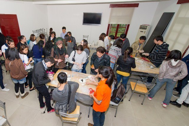 东华大学举办首届留学生中国文化节