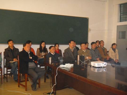 ͼģչҵѧѧԺ֯ʦԱտʮ˴Ļʽʢ