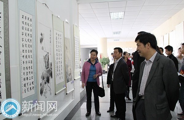 喜迎十八大 廉政书画作品展拉开帷幕