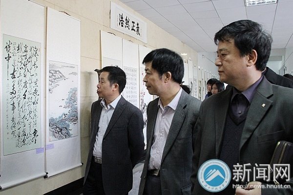 喜迎十八大 廉政书画作品展拉开帷幕