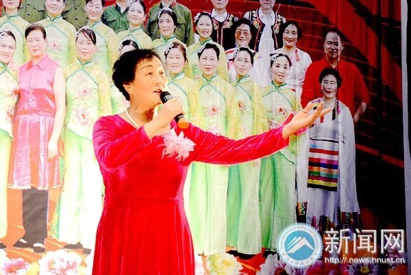 ����ʡ�����ѧʾ��У�����������ϿƼ���ѧ��������