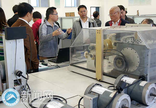 湖南科技大学首次大型贵重仪器设备年度检查与效益考核工作圆满结束