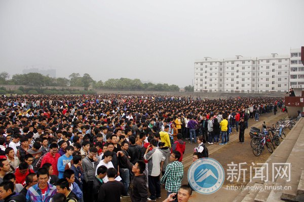 湖南科技大学选民积极参与雨湖区第五届人大代表选举