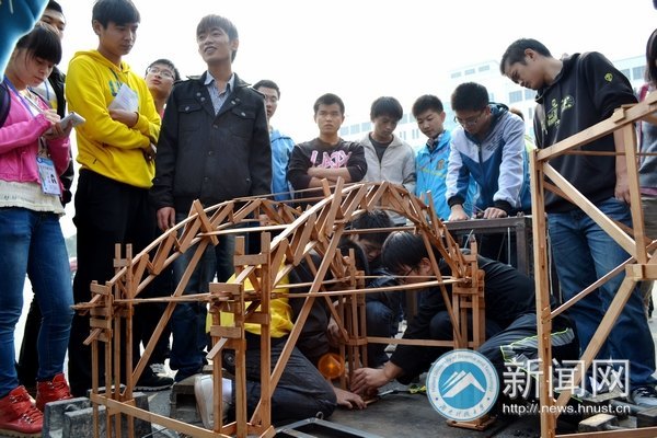 45支队伍角逐湖南科技大学首届结构设计大赛