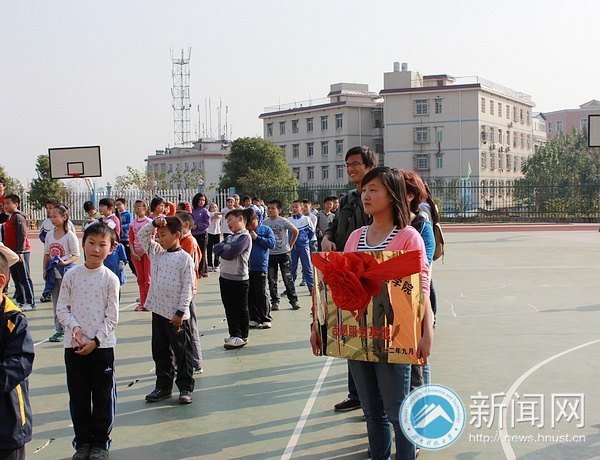 附校正式挂牌成为外国语学院志愿服务基地
