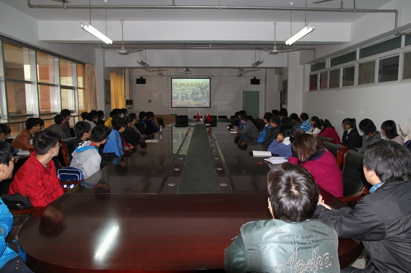 ����ѧԺʦ�������տ�����ʮ�˴�Ļʢ������������