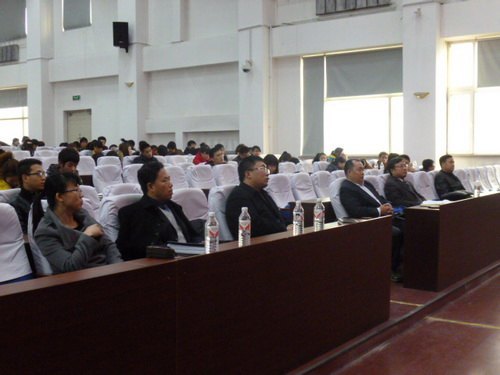 提升人际沟通 共建和谐校园提升人际沟通 共建和谐校园