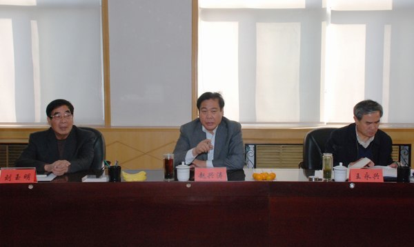 市领导来校调研有关工作