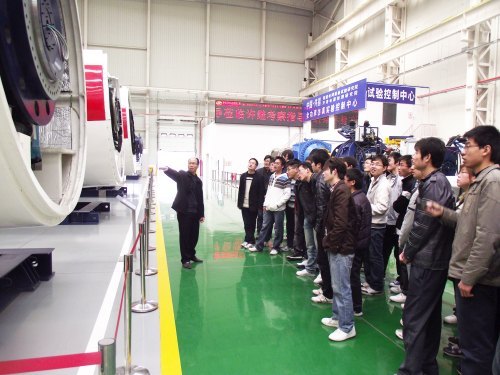 �������ձ���н���ഫ��ʮ�� ��Խ��չʮ����