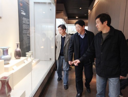 �������ձ���н���ഫ��ʮ�� ��Խ��չʮ����