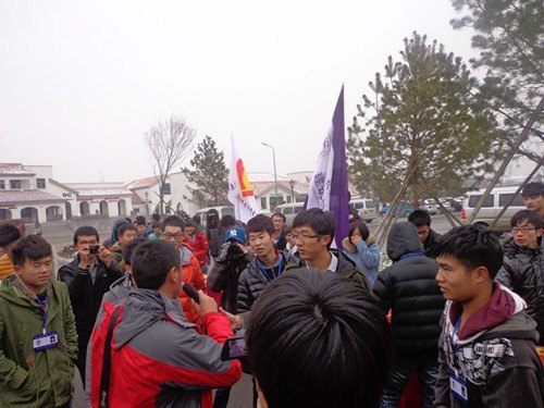 建筑与规划学院举行喜迎十八大签名活动