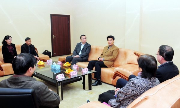 三明学院与华南理工大学出版社签订校企合作协议