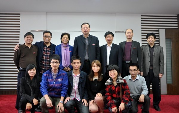 刘健校长接见三明学院教师指导的福建农林大学研究生