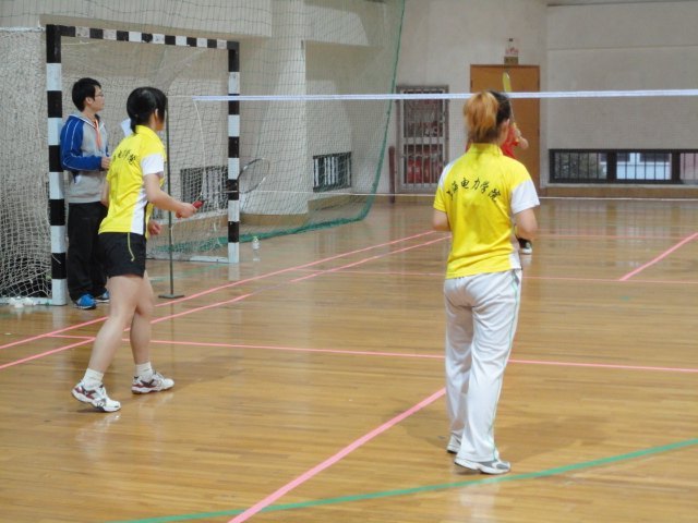 �Ϻ�����ѧԺ�˶�Ա��2012���У��ë������л�Ѽ�