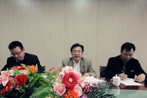 У�쵼����Ͽ����ѧԺ����ѧ������