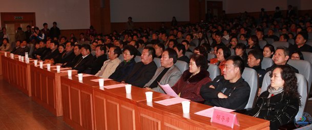 济南大学庆祝十八大胜利召开暨省第五届音乐舞蹈大赛获奖节目音乐会举行