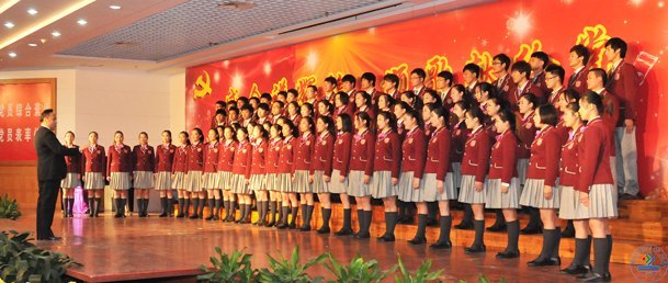 济南大学庆祝十八大胜利召开暨省第五届音乐舞蹈大赛获奖节目音乐会举行