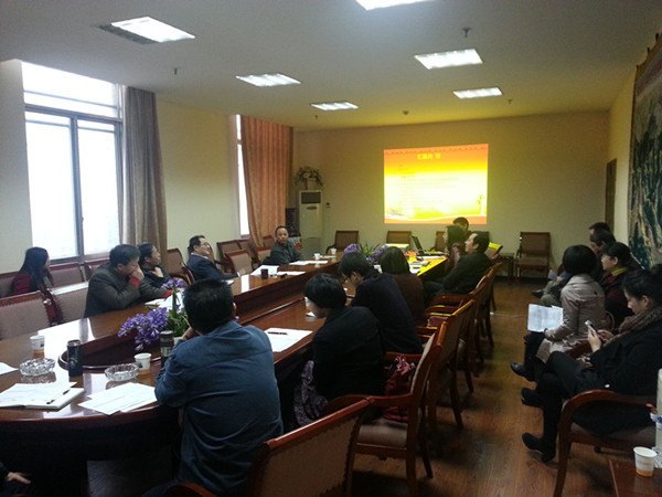 学校召开2011年基层党组织工作创新项目评审会