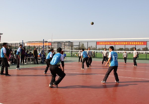 �׽�����������У��ְ��������������ѧԺ�ɹ��ٰ�