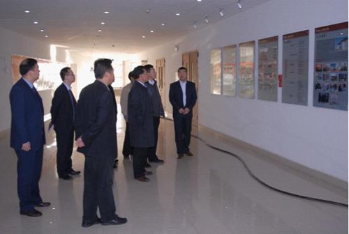 河北省示范性就业指导中心评审专家组来燕山大学里仁学院进行评估审查