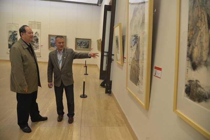 百年校庆师生美术作品展在中国美术馆隆重揭幕