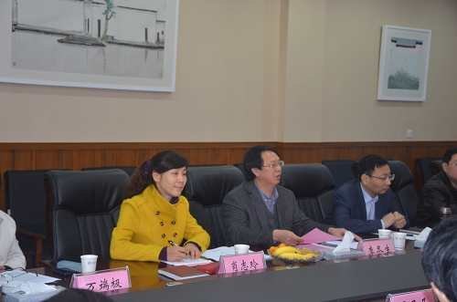 学校迎接2012年全省事业单位专业技术二级岗位推荐人选考核