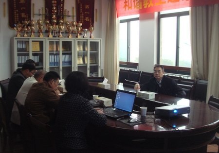 龚建立校长走访物电学院作专题调研