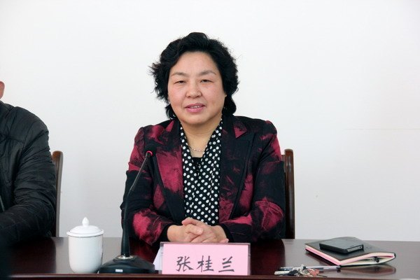 ֣��ְҵ����ѧԺ��֣������װ�ι�˾���ϰ�ѧ����������ת�׶�