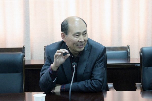 ֣��ְҵ����ѧԺ��֣������װ�ι�˾���ϰ�ѧ����������ת�׶�