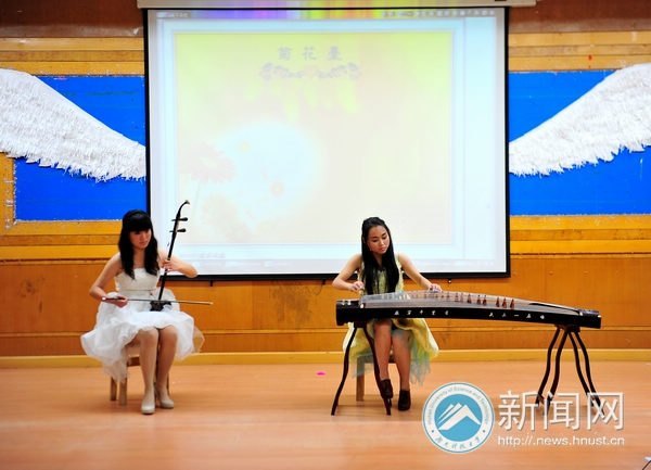 第十届大学生通讯社成立大会暨颁奖典礼举行