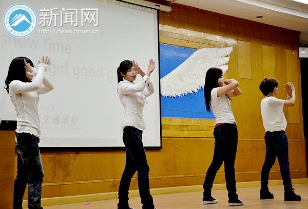 第十届大学生通讯社成立大会暨颁奖典礼举行