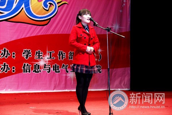 秾艳清香青春赞 湖南科技大学正值“芳菲”节