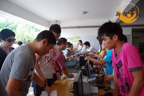 【组图】江汉大学文理学院2012级新生接待工作圆满结束