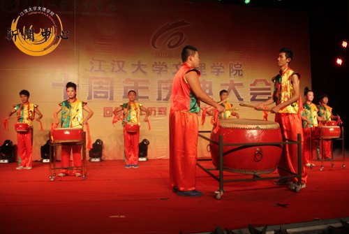 ����ͼ��������ѧ����ѧԺ���н�Ժʮ���������