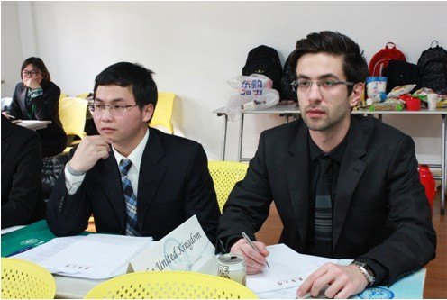 第四届东华大学模拟联合国大会举行