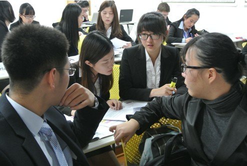 第四届东华大学模拟联合国大会举行