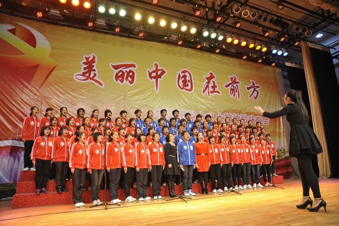 �����ѧԺ���С������й���ǰ������ӽ����