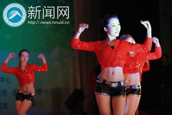 “青春放歌”上演视听大餐