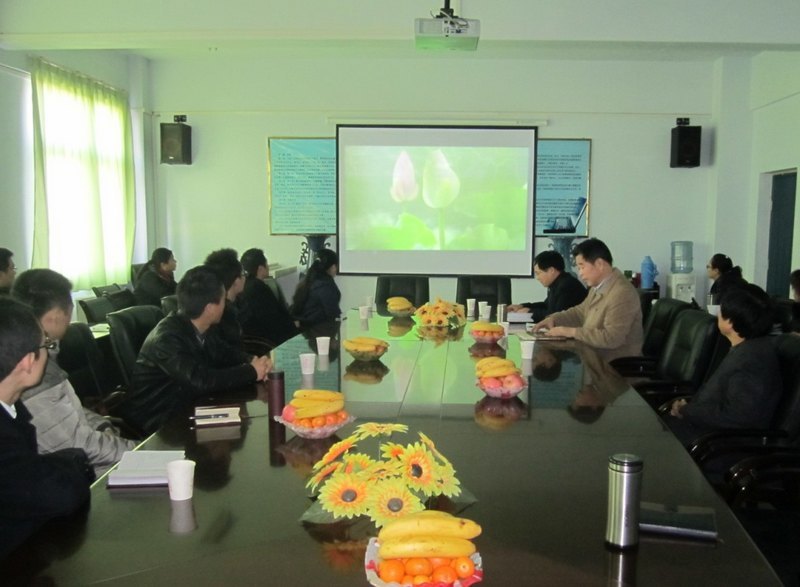 许昌学院举办“校企携手 合作共赢”发展论坛