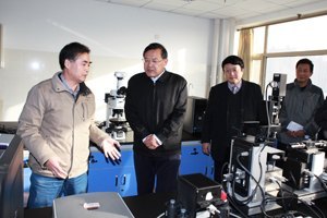 济南市人大教科文卫委员会一行来济南大学调研