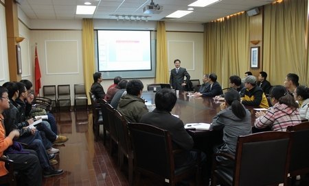 ���пƼ���ѧФ�˱������У������