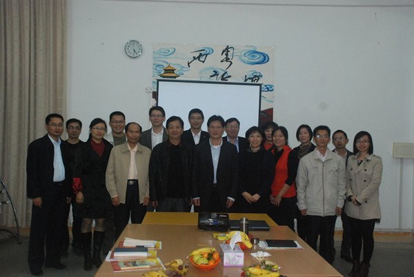 校党委书记凌靖波到文法学院调研指导工作