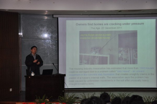 皇家墨尔本理工大学李洁教授来校讲学