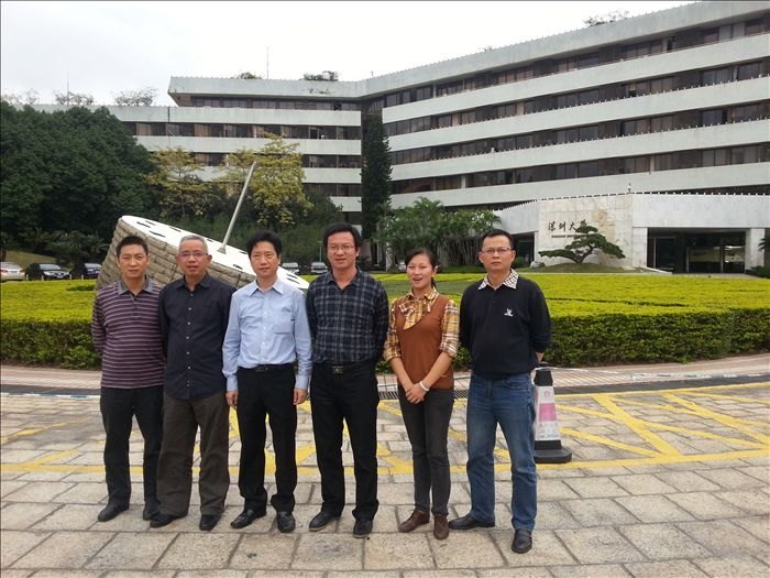 У�쵼�Ƽ��ʶӲμӵ�ʮ�Ľ�߽���