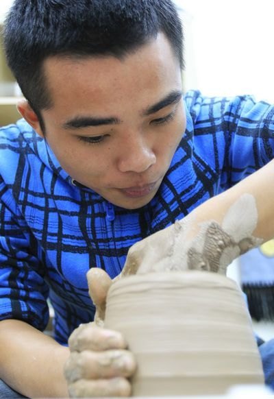 《中国教育报》专版报道南京艺术学院为文化大发展培养人才