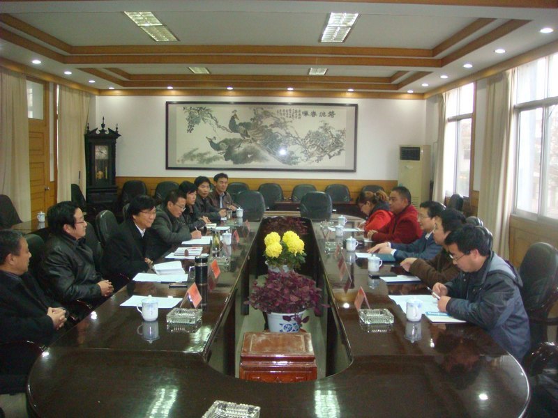 六安市质量技术监督局来皖西学院商谈科技合作事宜