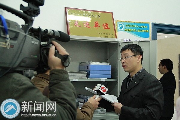 湖南教育电视台来校采访先进就业工作经验