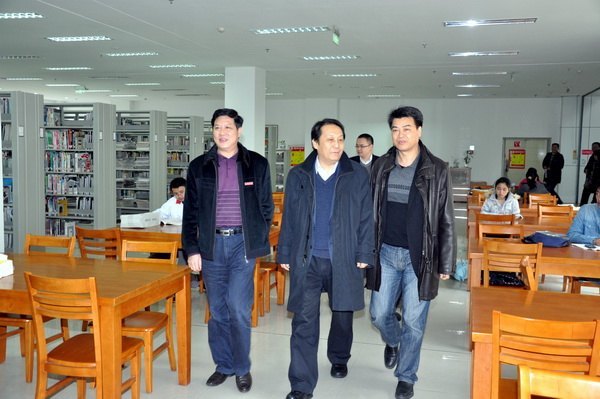 ��������ѧ�������ĸ����ι���һ����У����ָ��