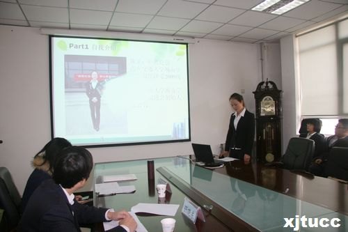 西安交通大学城市学院2011-2012学年雷厉“薪火”创业与就业奖学金答辩圆满结束